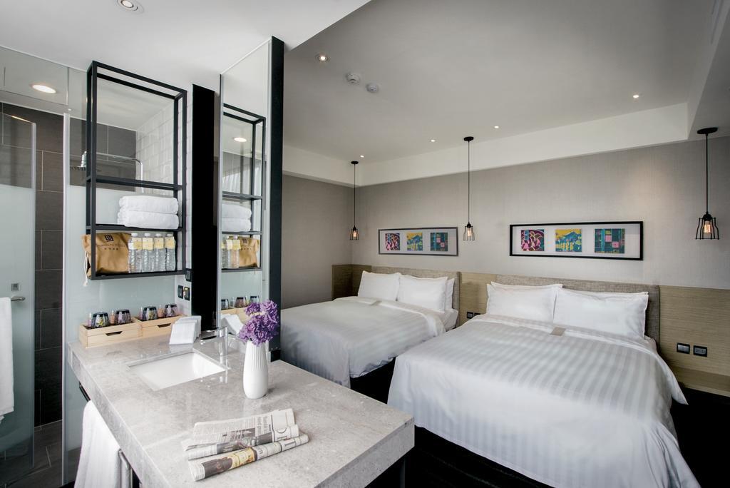 Changyu Hotel Tainan Exterior photo