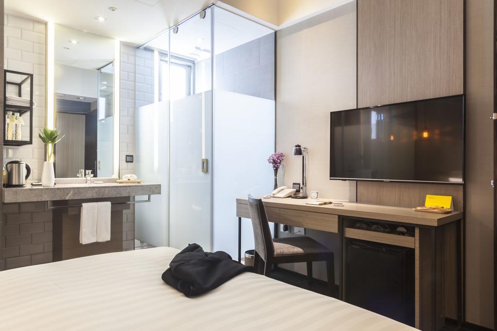 Changyu Hotel Tainan Exterior photo