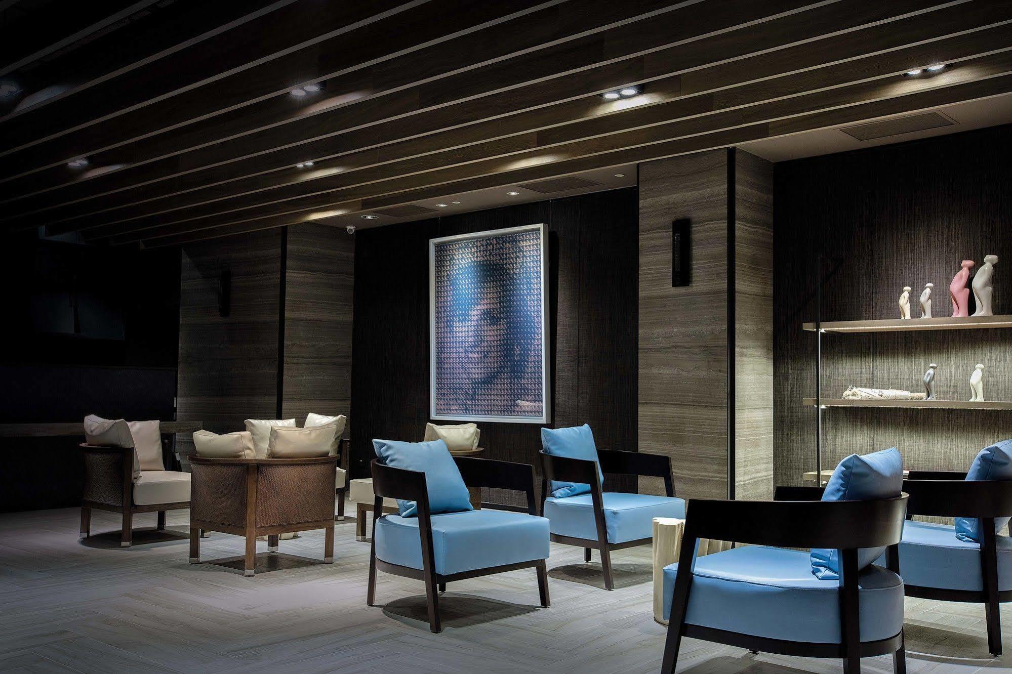 Changyu Hotel Tainan Exterior photo