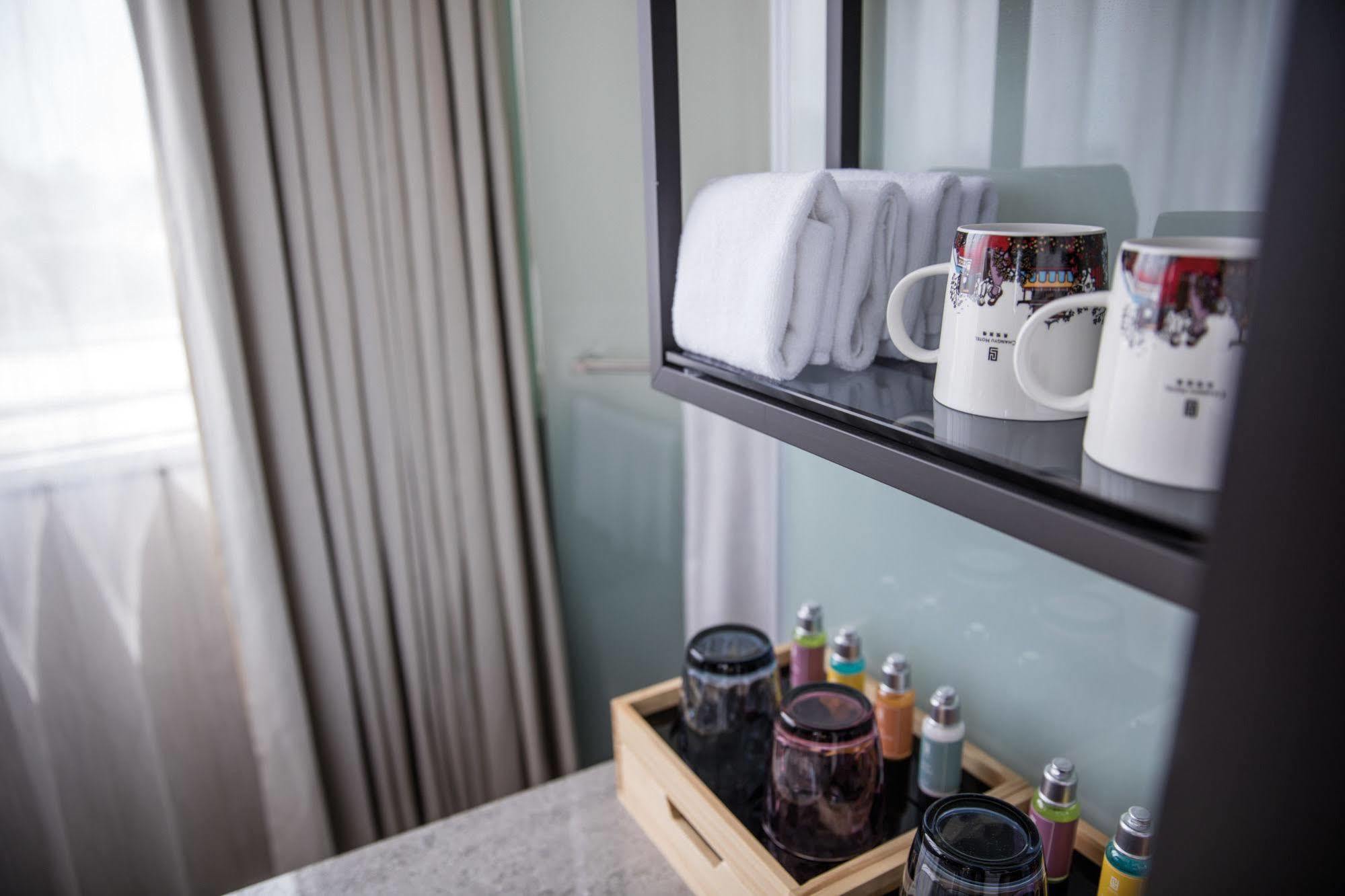Changyu Hotel Tainan Exterior photo